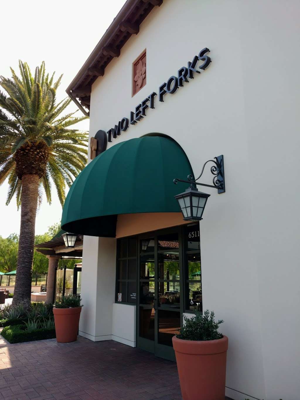 Two Left Forks | 6511 Quail Hill Pkwy, Irvine, CA 92603, USA | Phone: (949) 387-6700