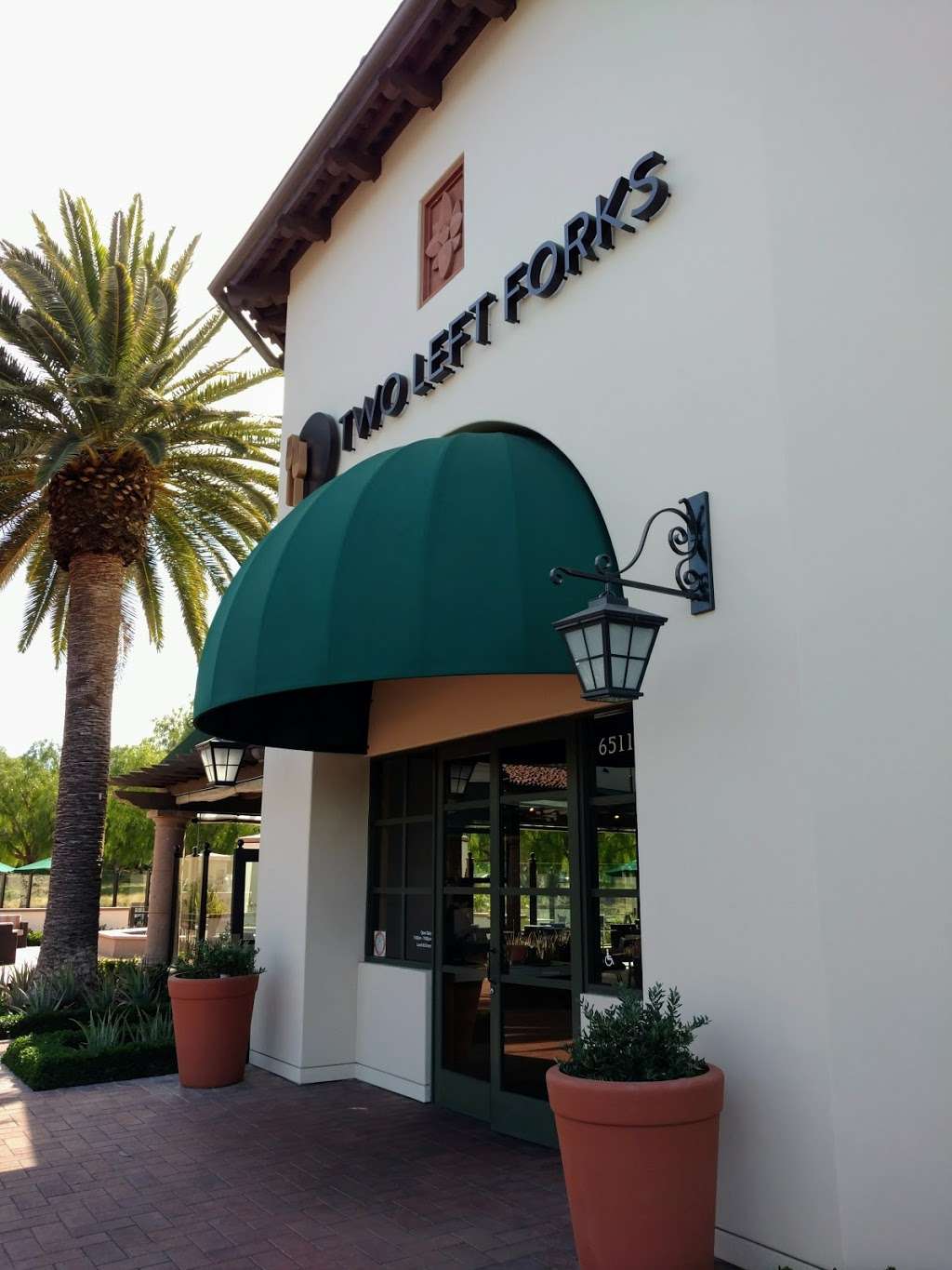 Two Left Forks | 6511 Quail Hill Pkwy, Irvine, CA 92603 | Phone: (949) 387-6700