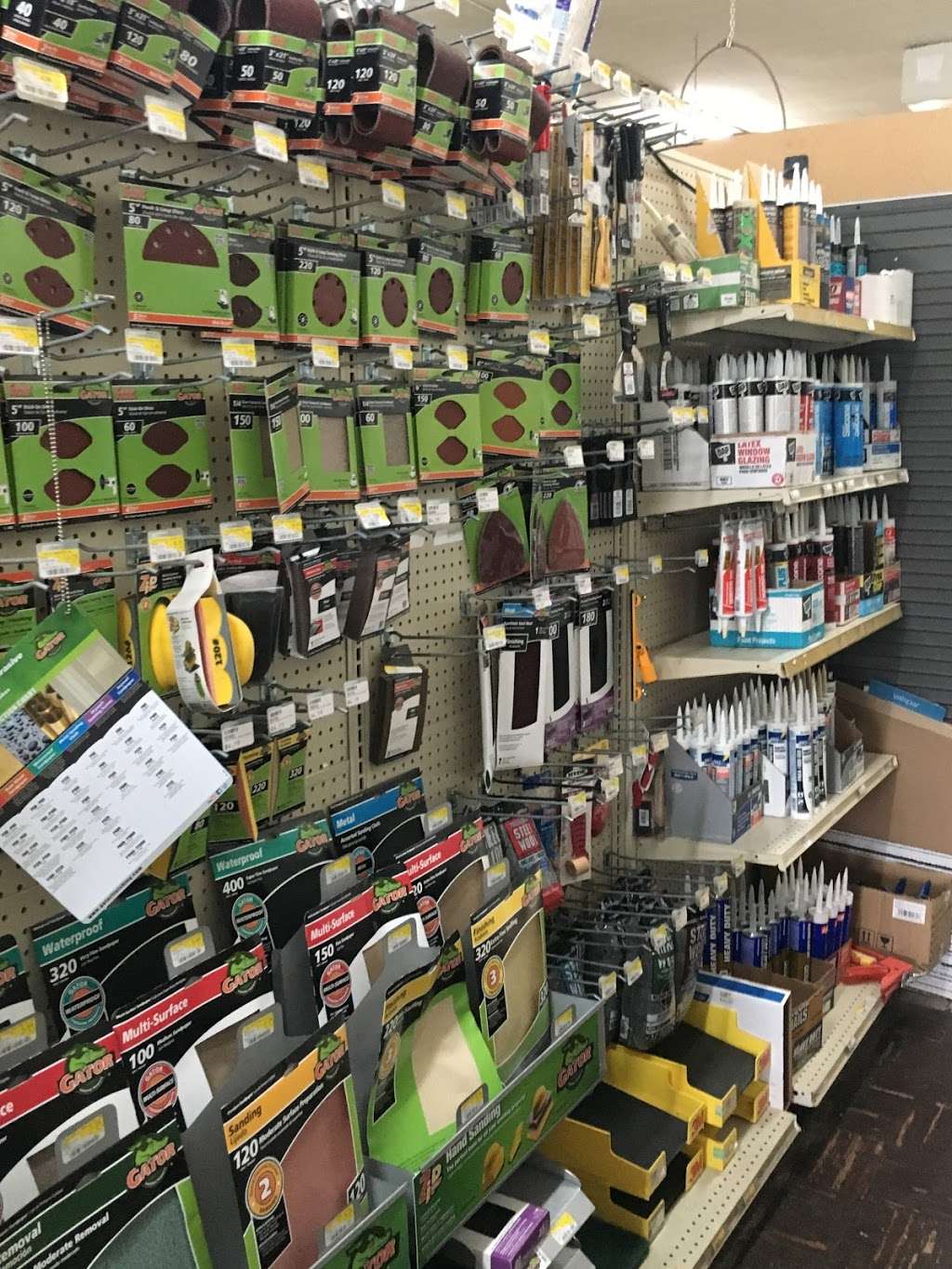 Piedmont Hardware | 10 E Main St, Maiden, NC 28650, USA | Phone: (828) 428-8161