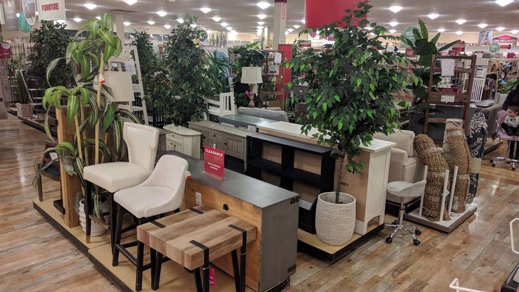 HomeGoods | 100 W Higgins Rd, South Barrington, IL 60010 | Phone: (847) 836-6025