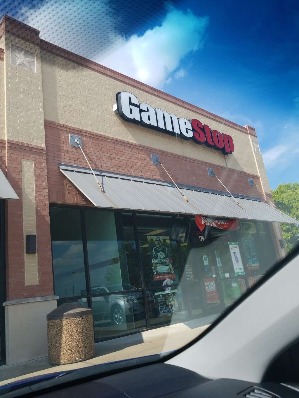 GameStop | 404 S Interstate 35 E #134, Lancaster, TX 75146, USA | Phone: (972) 217-4747