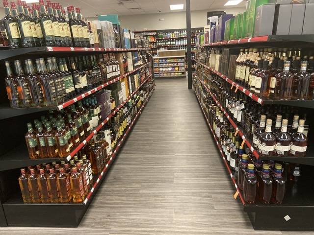 Galloway Wine and Spirits | 950 Galloway Rd, Galloway, OH 43119 | Phone: (614) 385-4362