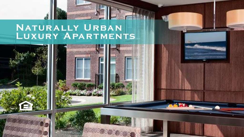 Osprey Cove Apartments | 45 Meadowlands Pkwy, Secaucus, NJ 07094, USA | Phone: (201) 271-1700