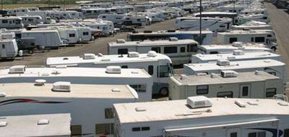 Ready RV Storage | 900 W Los Angeles Ave, Simi Valley, CA 93065, USA | Phone: (805) 613-7111