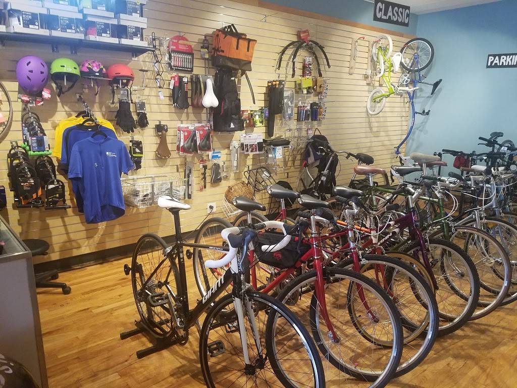 Venture North Bikes & Coffee | 1830 Glenwood Ave, Minneapolis, MN 55405, USA | Phone: (612) 377-3029