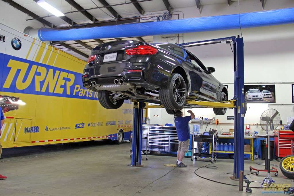 Turner Service and Repair for BMWs | 16 S Hunt Rd, Amesbury, MA 01913, USA | Phone: (978) 388-9595