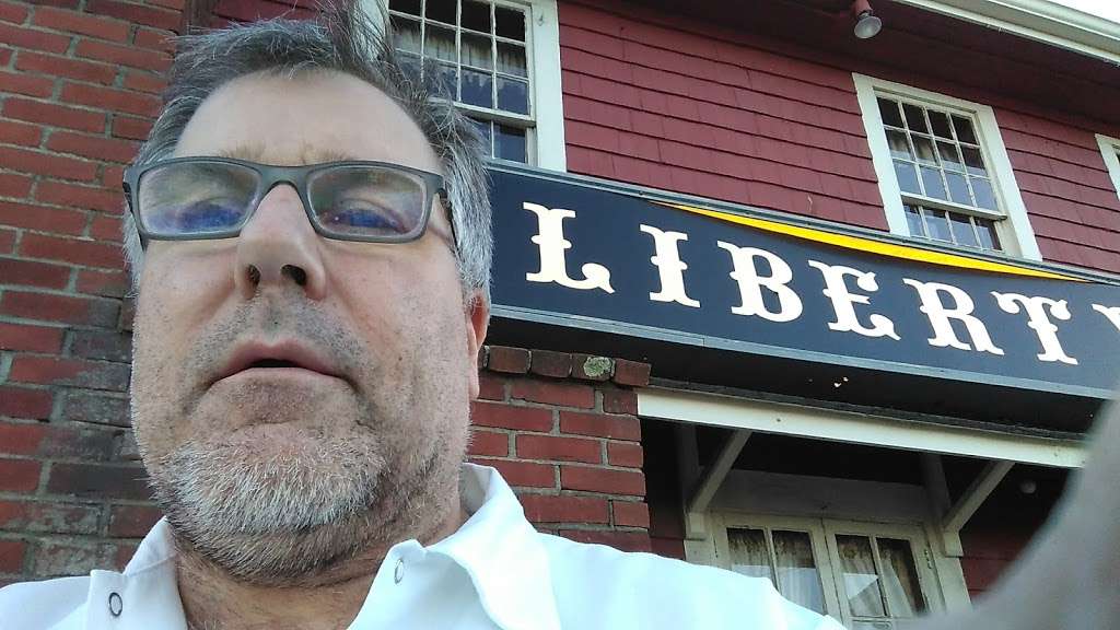 Liberty Grill | 8 North St, Hingham, MA 02043, USA | Phone: (781) 749-2444