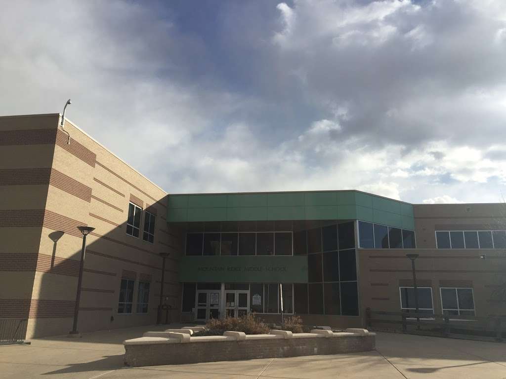 Mountain Ridge Middle School | 10590 Mountain Vista Ridge, Highlands Ranch, CO 80126, USA | Phone: (303) 387-1800