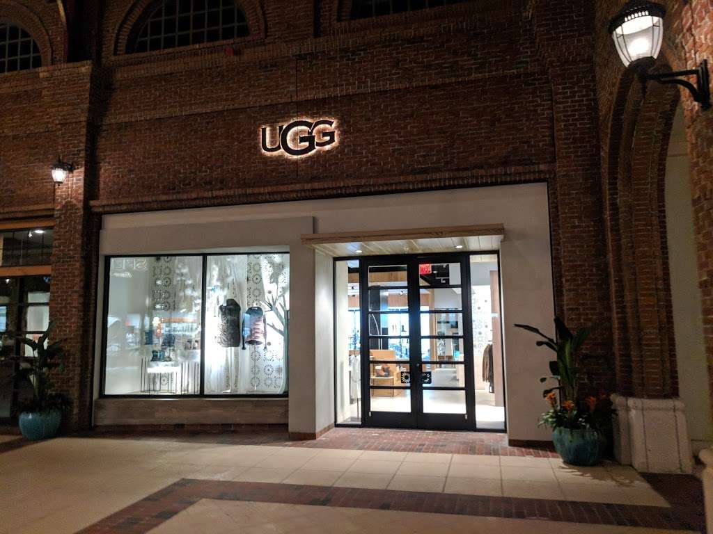 UGG | 1520 East Buena Vista Drive G, Lake Buena Vista, FL 32830, USA | Phone: (407) 208-2318