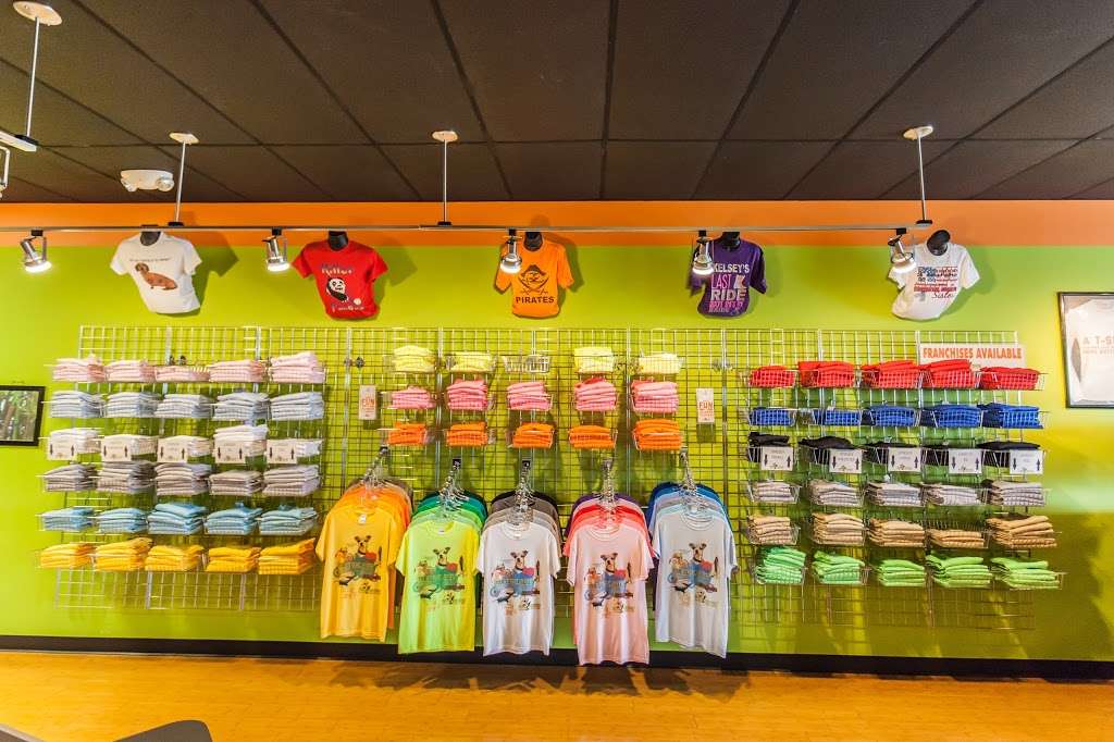 Big Frog Custom T-Shirts & More of Kansas City | 9022 NW Skyview Ave, Kansas City, MO 64154 | Phone: (816) 382-3764