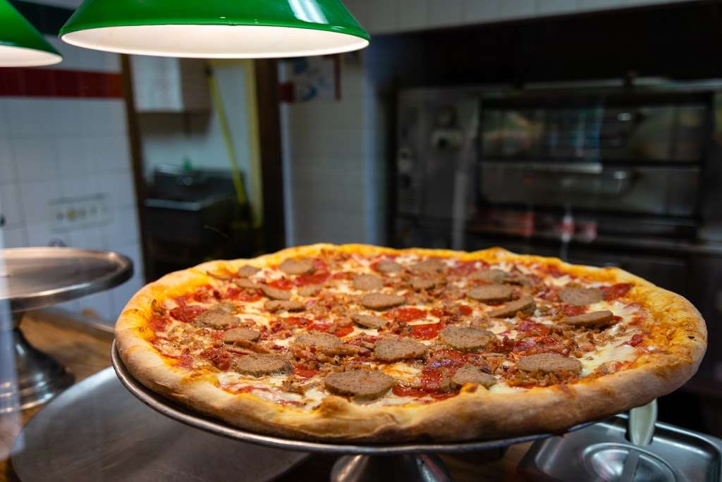 Franks Pizza | 3542 Street Rd, Bensalem, PA 19020, USA | Phone: (215) 638-7870
