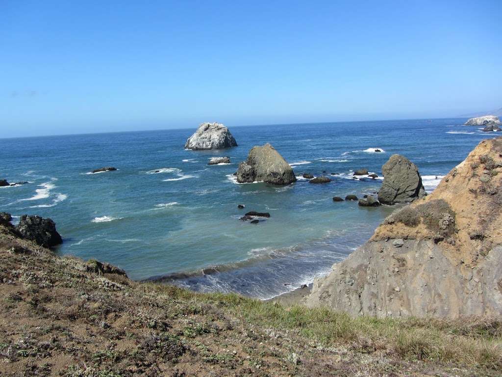 Kortum Trail Parking Lot | Shell Beach, Bodega Bay, CA 94923, USA