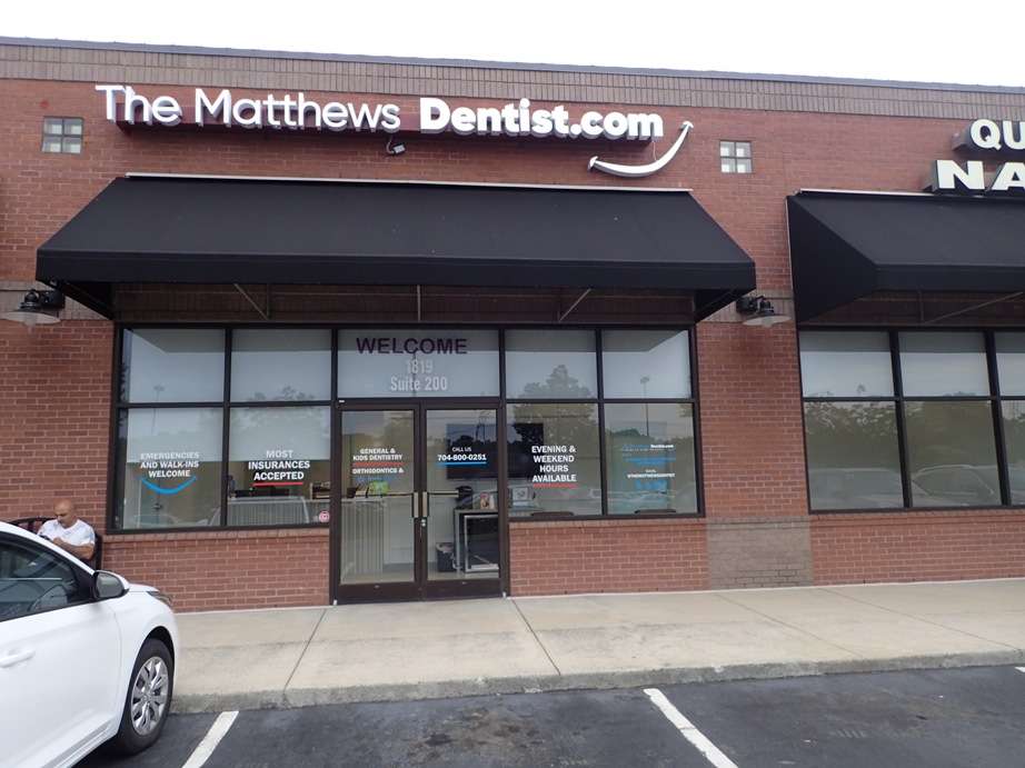 The Matthews Dentist | 1819 Matthews Township Pkwy #200, Matthews, NC 28105, USA | Phone: (704) 800-0251