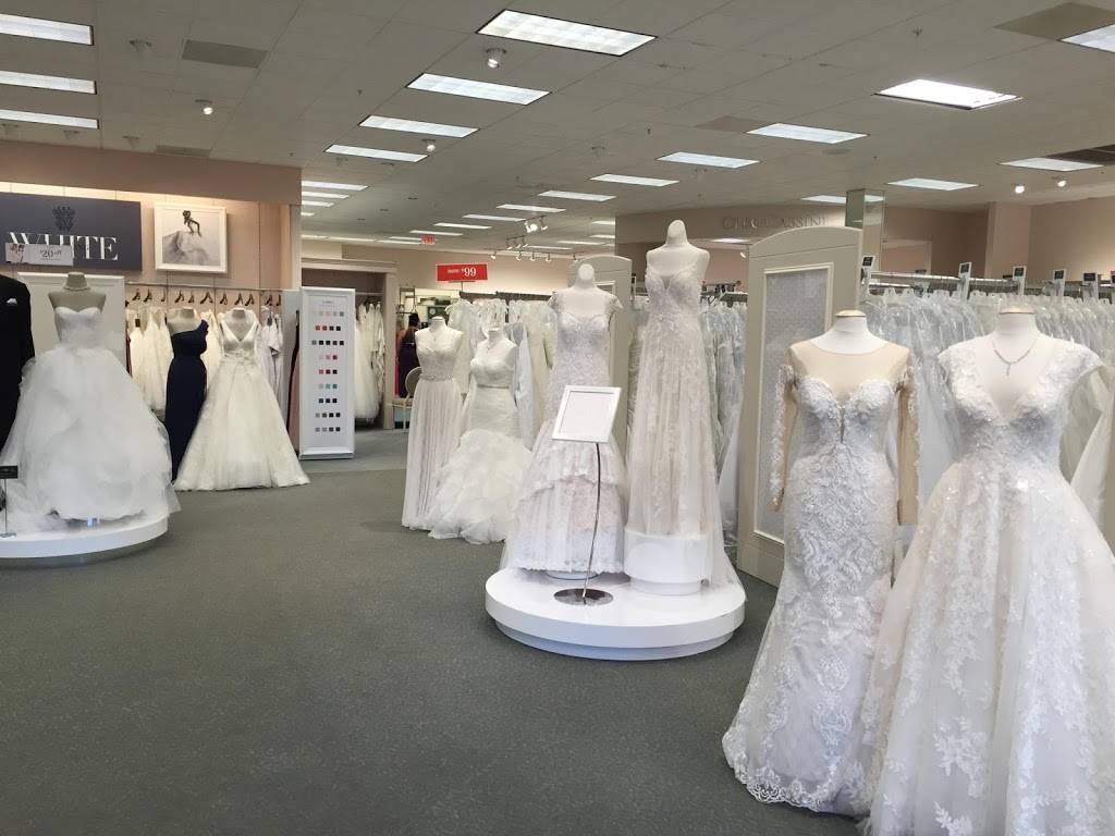 David’s Bridal | 12225 SE 82nd Ave, Happy Valley, OR 97086 | Phone: (503) 653-9800