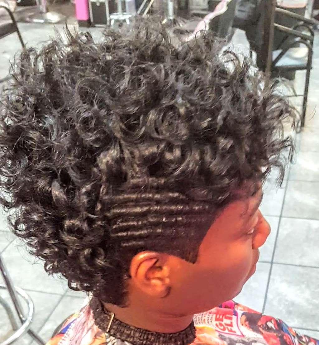 Hair By Myron Henderson | 4041 W Wheatland Rd #102, Dallas, TX 75237, USA | Phone: (682) 323-9083