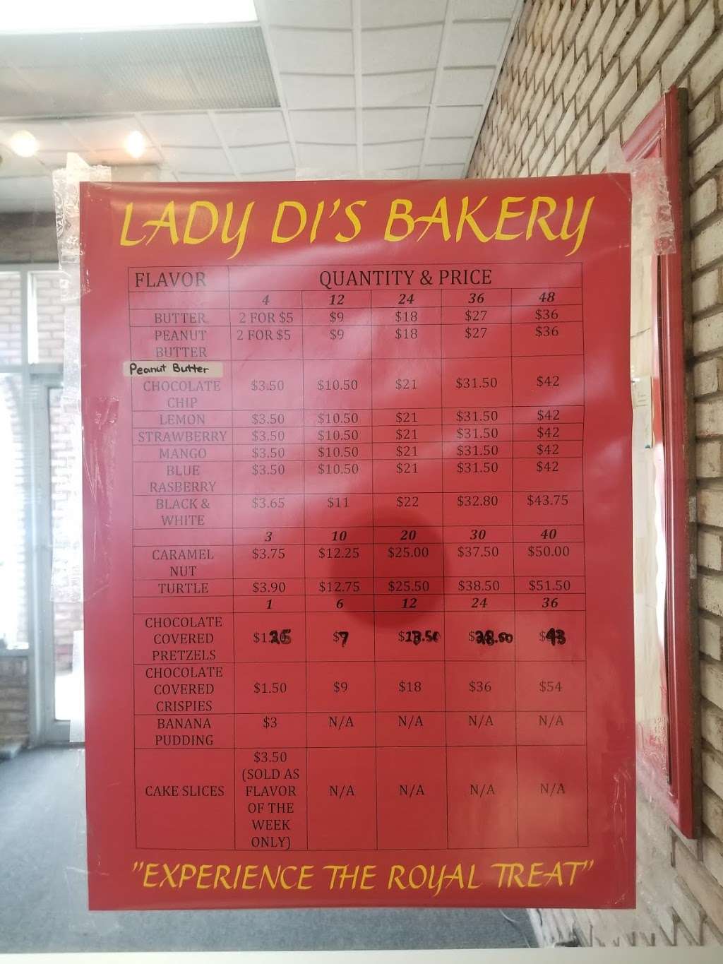 Lady Dis Bakery | 4356 W Ford City Dr, Chicago, IL 60652, USA | Phone: (773) 885-4817