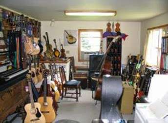 Robert Tice, Luthier | 2503 US-209, Sciota, PA 18354, USA | Phone: (570) 992-5695