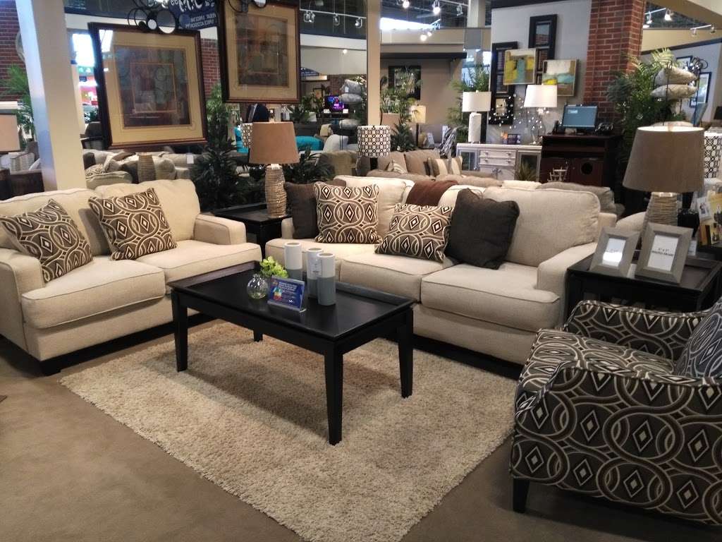 Ashley HomeStore | 26520 Carl Boyer Dr, Santa Clarita, CA 91350 | Phone: (661) 284-7200