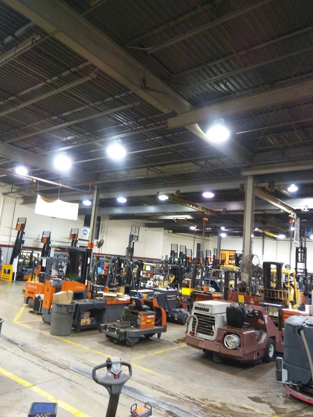 Atlas Toyota Material Handling - Bedford Park | 6400 W 73rd St, Chicago, IL 60638 | Phone: (708) 563-0707