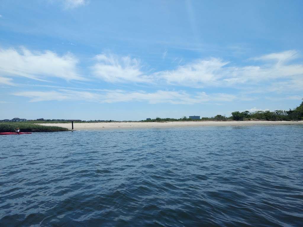 Gunning Island | Rumson, NJ 07760, USA