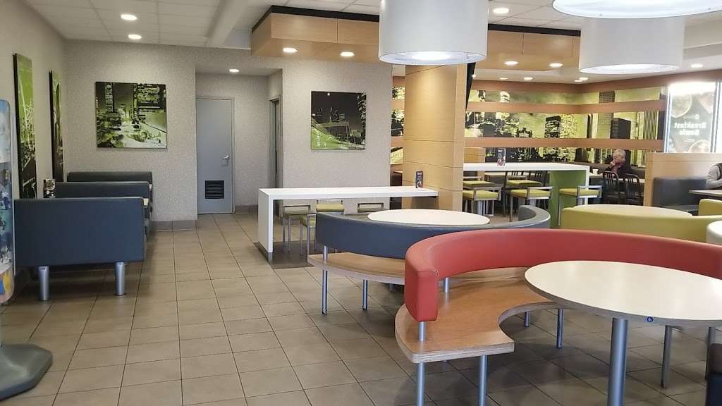 McDonalds | 720 San Gabriel Blvd, Rosemead, CA 91770, USA | Phone: (626) 571-2334