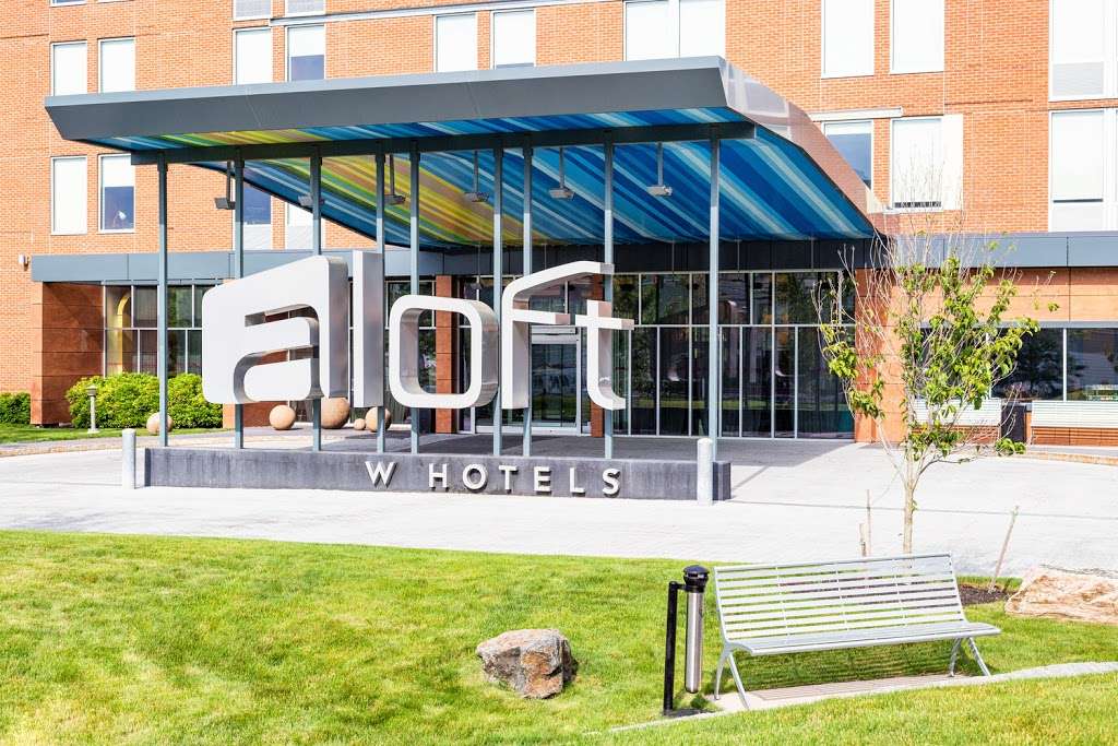 Aloft Lexington | 727 Marrett Rd A, Lexington, MA 02421, USA | Phone: (781) 761-1700