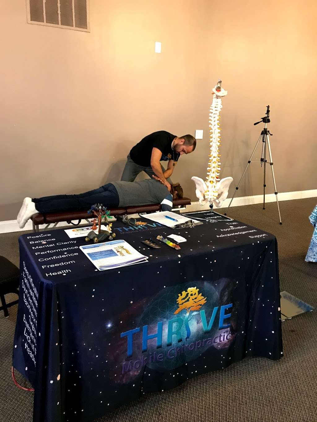 Thrive mobile chiropractic | 36485 N Maple Ave, Ingleside, IL 60041, USA | Phone: (224) 323-9578