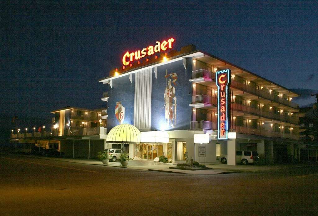 Crusader Oceanfront Resort | 6101 Ocean Ave, Wildwood Crest, NJ 08260, USA | Phone: (609) 522-6991