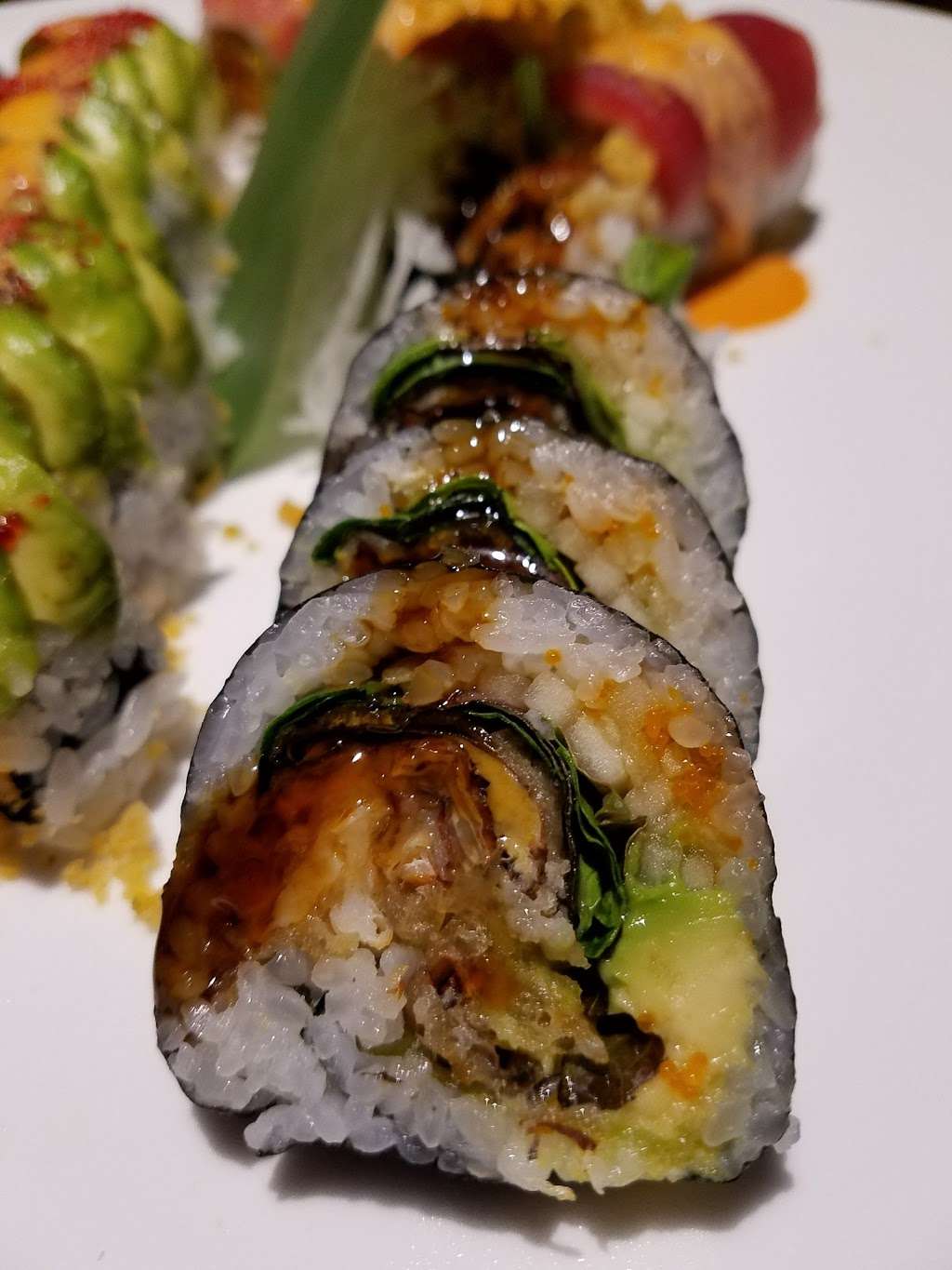 Jasmine Japanese and Thai restaurant | 1855 Sullivan Trail, Easton, PA 18040, USA | Phone: (610) 438-8811