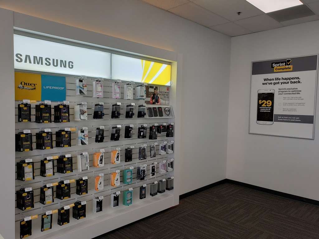 Sprint Store | 1279 N Emerson Ave Unit A-4, Greenwood, IN 46143 | Phone: (317) 215-7566