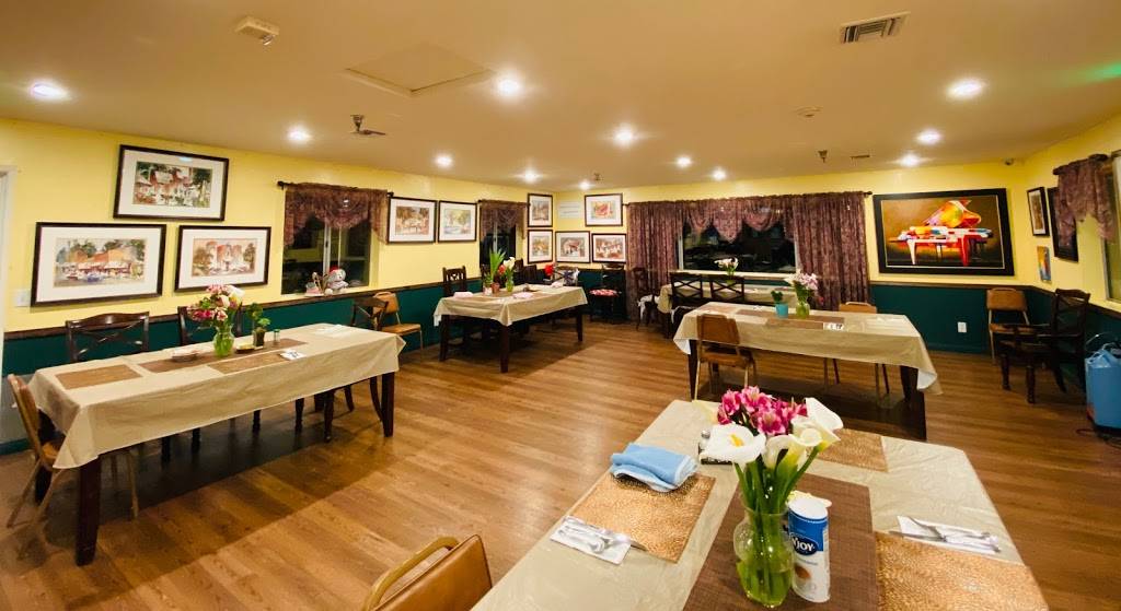 Huntington Manor | 14755 Budwin Ln, Poway, CA 92064, USA | Phone: (858) 748-3381