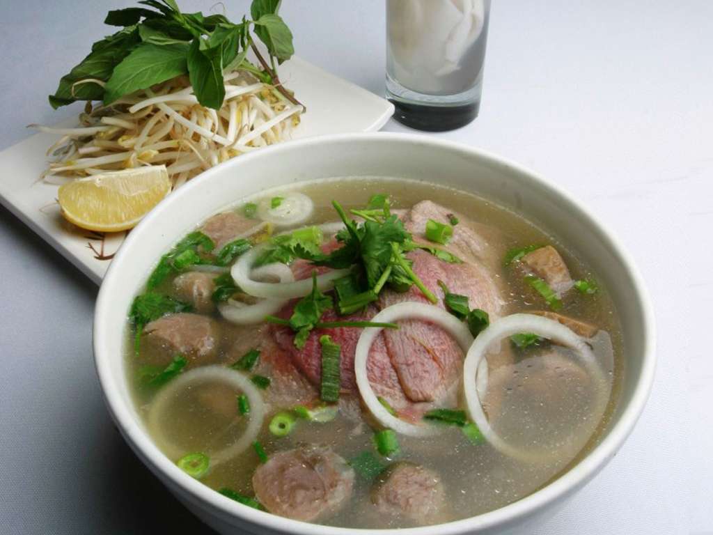 Pho Hoan My | 20506 Sherman Way, Winnetka, CA 91306 | Phone: (818) 704-4670