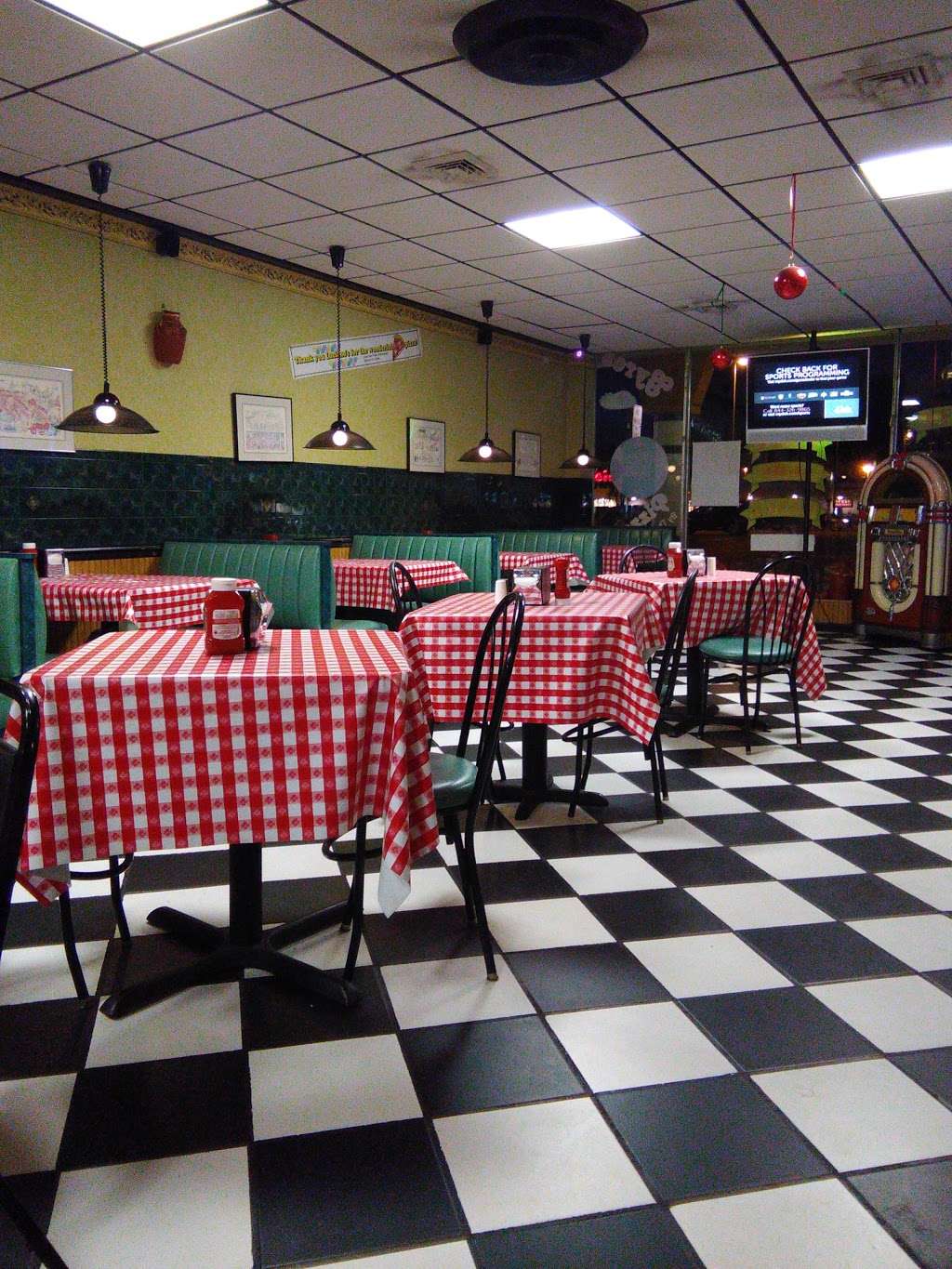 Lucianos Pizza Inc | 1274 Millersville Pike, Lancaster, PA 17603, USA | Phone: (717) 396-1033