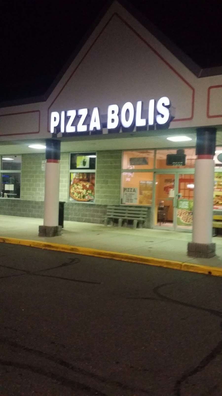 Pizza Bolis | 7557 Huntsman Blvd, Springfield, VA 22153, USA | Phone: (703) 440-8600