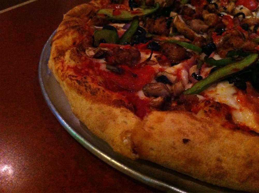 Lamppost Pizza | 2955 Rolling Hills Rd, Torrance, CA 90505, USA | Phone: (310) 325-4864