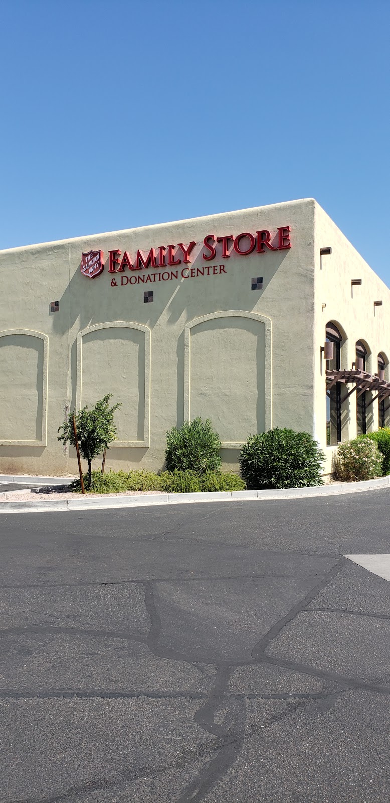 The Salvation Army Family Thrift Store & Donation Center | 2324 N Scottsdale Rd, Tempe, AZ 85281, USA | Phone: (480) 945-4758