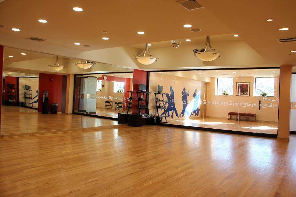 Arthur Murray Dance Studio of Bayside | 222-15 Northern Blvd, Bayside, NY 11361, USA | Phone: (718) 819-8217