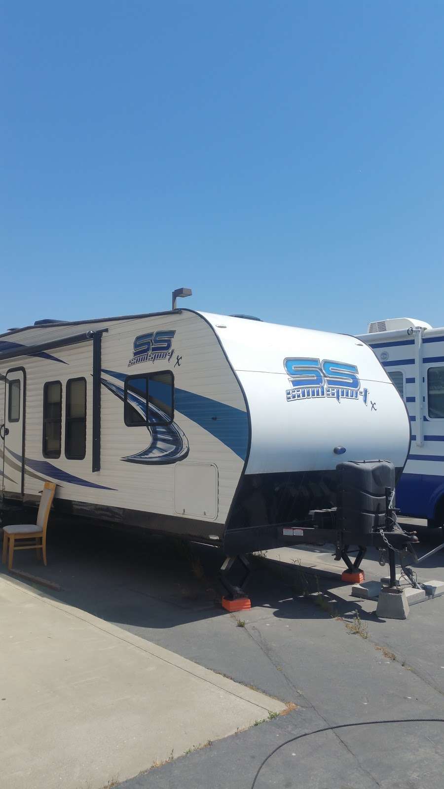 Candlestick RV Park | 650 Gilman Ave, San Francisco, CA 94124, USA | Phone: (415) 822-2299