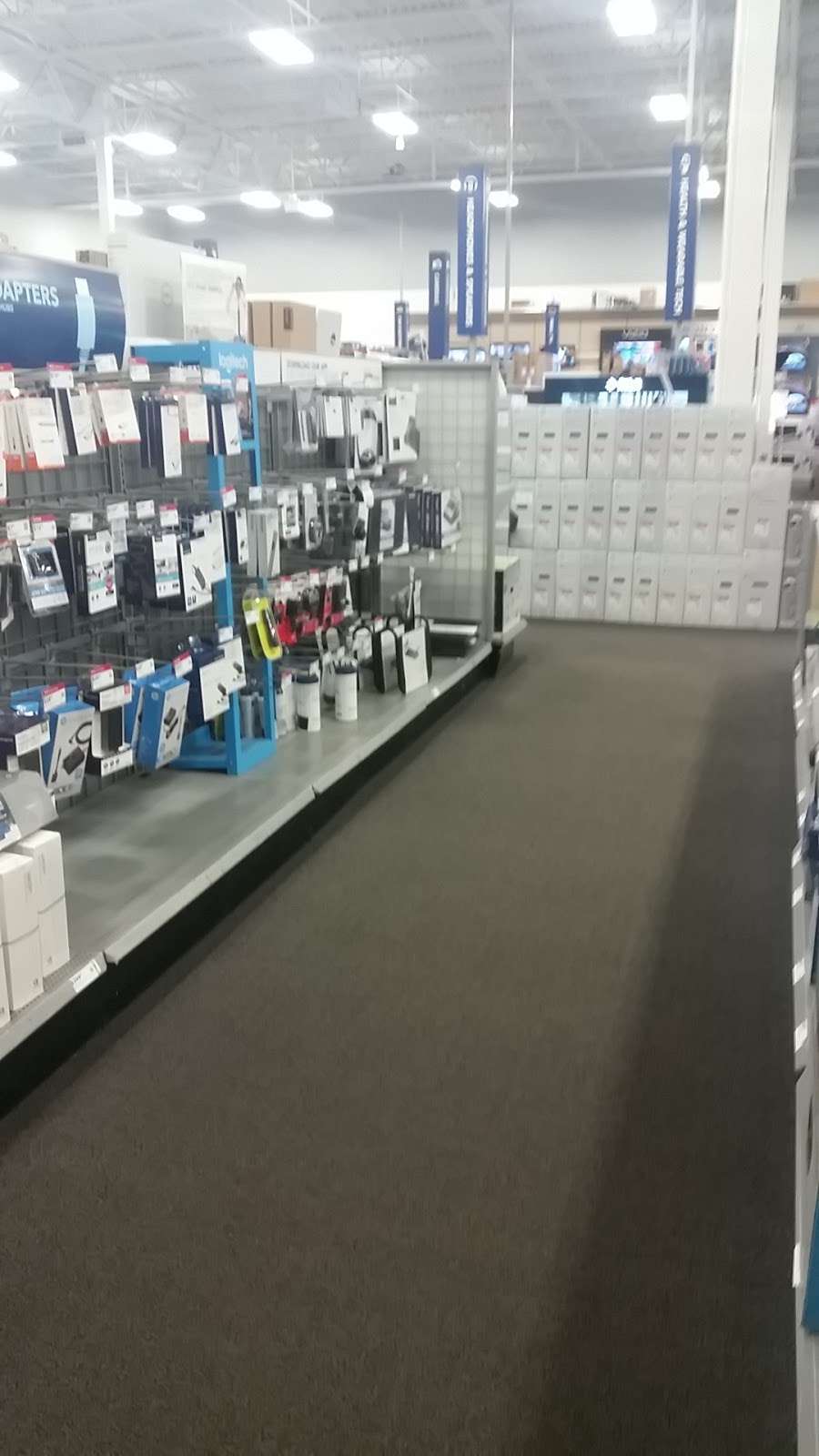 Best Buy | 2074 Sycamore Rd, DeKalb, IL 60115 | Phone: (815) 758-0490