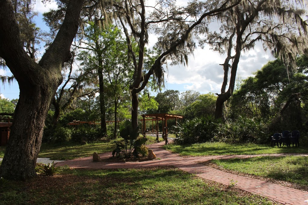 Heartwood Yoga Institute and Retreat Center | 17507 Water Line Srv Rd, Bradenton, FL 34212, USA | Phone: (941) 745-5719