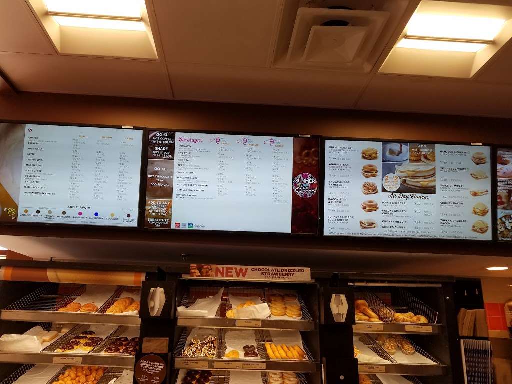 Dunkin Donuts | 257 Genesis Way, North Aurora, IL 60542 | Phone: (630) 701-2463