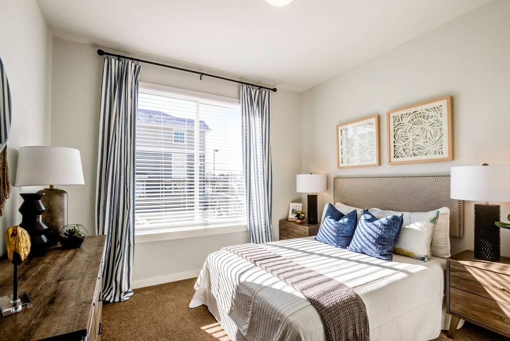 Connect at First Creek Apartments | 17900 E 56th Ave, Denver, CO 80249, USA | Phone: (303) 355-5705