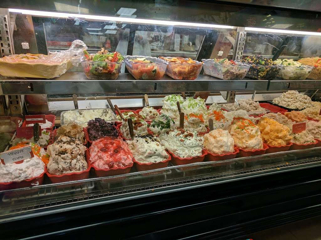 Beach Bagel & Deli | 1090 W Beech St, East Atlantic Beach, NY 11561 | Phone: (516) 431-7406