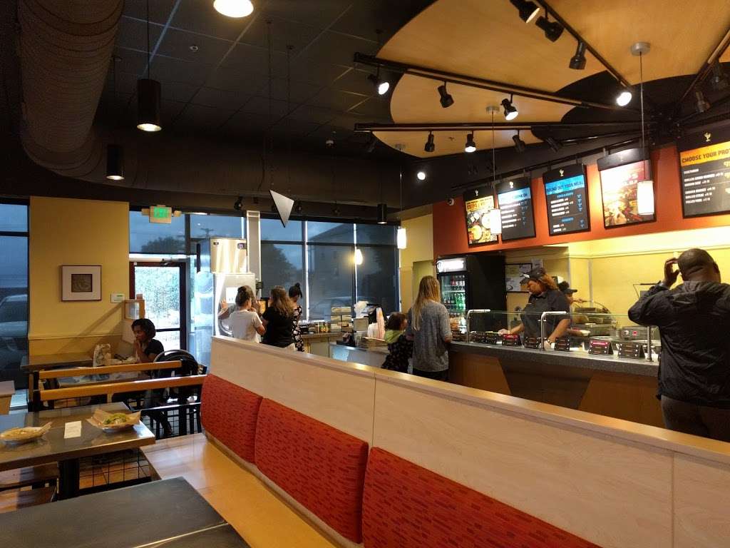 QDOBA Mexican Eats | 9050 Baltimore National Pkwy Suite 101, Ellicott City, MD 21042, USA | Phone: (410) 203-0010