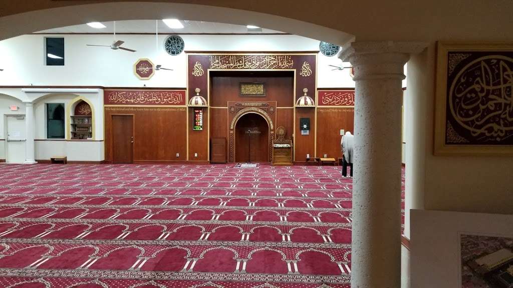 Masjid Miami Gardens | 4305 NW 183rd St, Miami Gardens, FL 33055, USA | Phone: (305) 624-5555