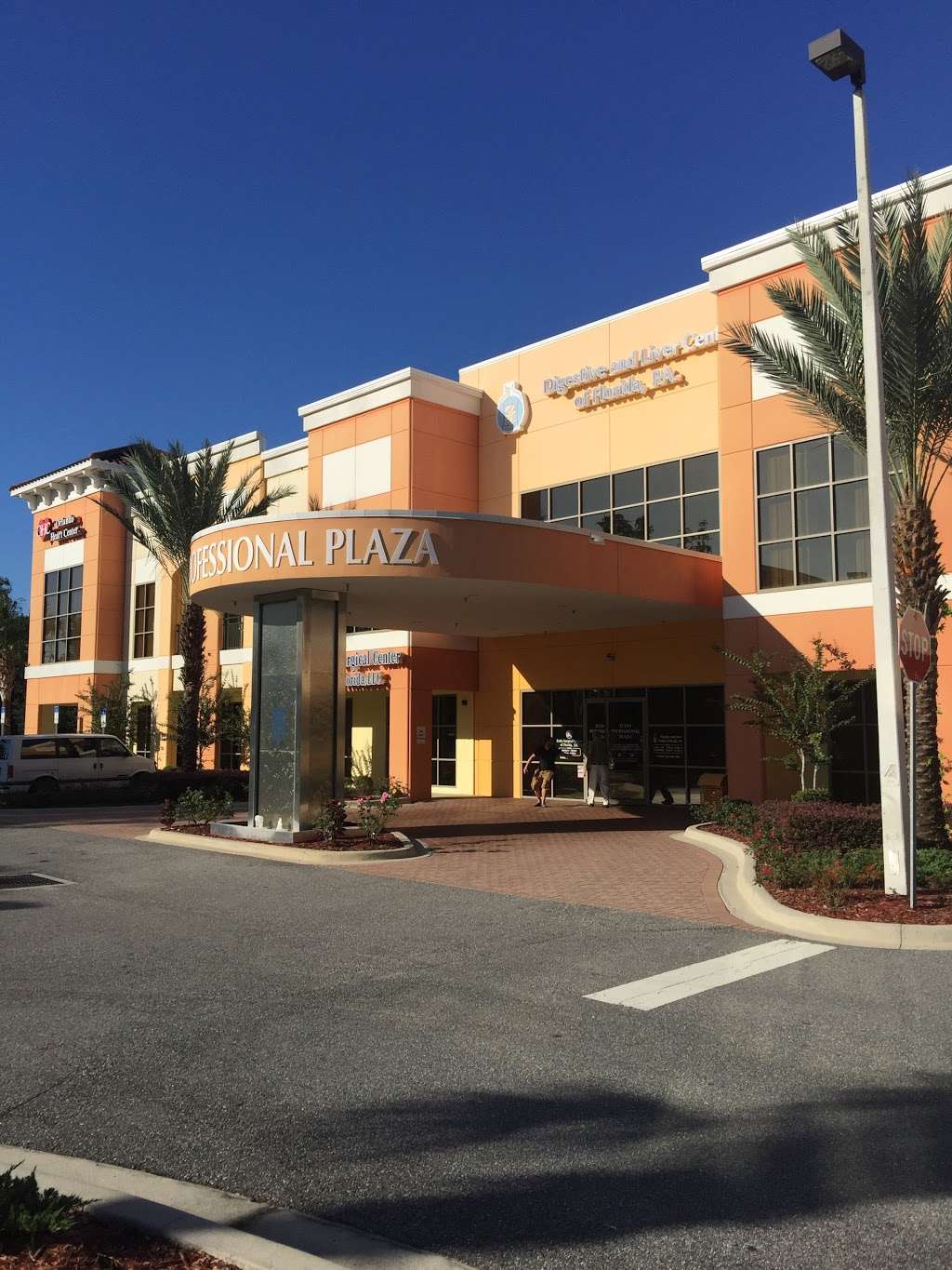 Orlando Eye Specialists: Javier Perez, M.D., FACS | 10815 Dylan Loren Cir, Orlando, FL 32825 | Phone: (407) 966-3770