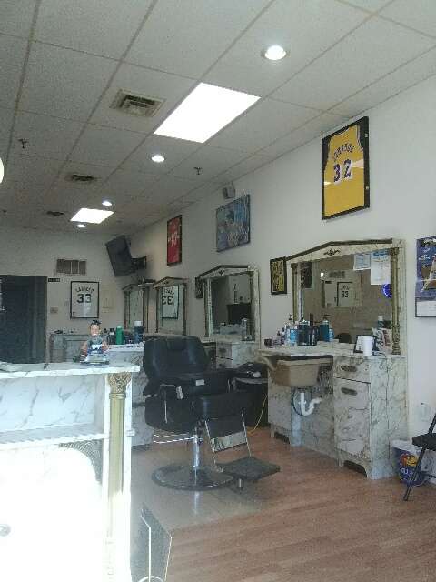 Fine Lines Barbershop | 1526 NE Russell Rd, Kansas City, MO 64116, USA | Phone: (913) 291-9628