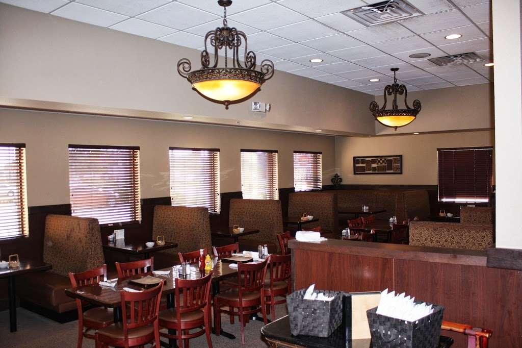 Patio Grill | 2900 S Orlando Dr, Sanford, FL 32773 | Phone: (407) 322-3000