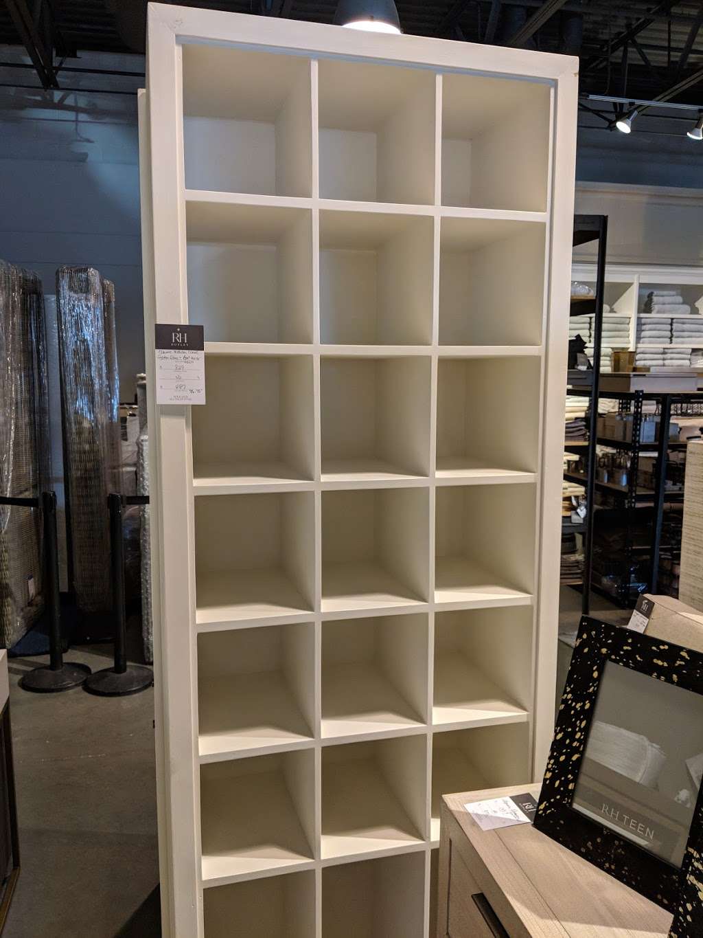 Restoration Hardware Outlet | 1048 South St Suite 10, Wrentham, MA 02093, USA | Phone: (508) 384-1444