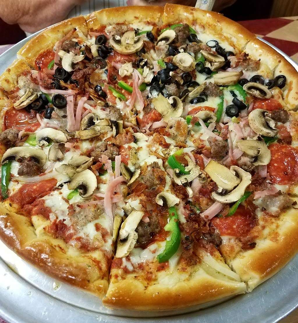 Mannys Pizza House Vl | 4606 S Clyde Morris Blvd, Port Orange, FL 32129, United States | Phone: (386) 767-7599